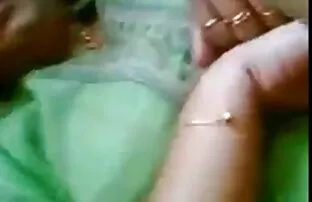 मालिश और मुर्गा रगड़ के बीपी सेक्सी फिल्म बीपी लिए प्यारा उठता है