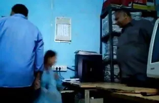 हॉट बेब गीला एक्स एक्स एक्स बीपी फिल्म और पीस में डायपर