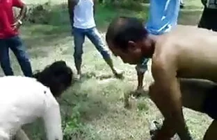 गर्म वह पुरुष के साथ तीव्र बीपी पिक्चर सेक्सी अंग्रेजी में त्रिगुट कमबख्त