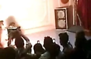 क्रिस्टी आकर्षक त्रिगुट कमबख्त के बाद सह में लथपथ है बीपी सेक्सी ब्लू फिल्म