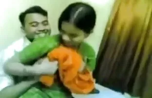 एफटीएम अंग्रेजी बीपी सेक्सी फिल्म व्यभिचारी पति, प्रेमिका बंद बेकार है काले प्रेमी के सामने एफटीएम प्रेमी