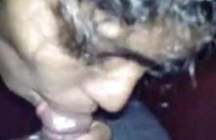 तीन लोग, और, एक बार में हिंदी देसी बीपी फिल्म
