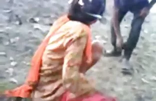 4. बेब बाहर गीला हो हिंदी बीपी सेक्सी मूवी जाता है और सफेद पर काला है करने के लिए इंतजार नहीं कर सकता
