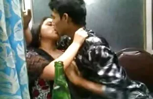 PetiteHDPorn-प्यार करता है और बीपी सेक्स पिक्चर बताओ बड़े लंड