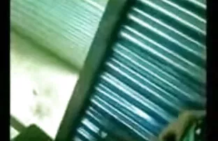 प्यार करता है बीपी सेक्सी पिक्चर दिखाइए स्ट्रोक के लिए एक कठिन मुर्गा उसके पैरों के साथ