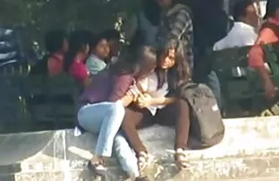 सहारा पर मोहक गोरा औरत ब्लू फिल्म बीपी