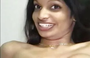 जंगली और BustyHot सेक्सी इंग्लिश बीपी पिक्चर Samora stripeases कैम पर
