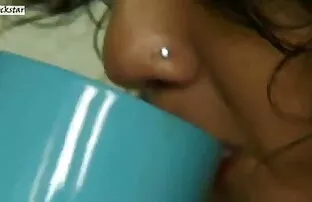 मैं प्यार हो रही है उच्च और खेल के इंग्लिश बीपी ब्लू सेक्सी साथ मेरे स्तन और बिल्ली (भाग 1)