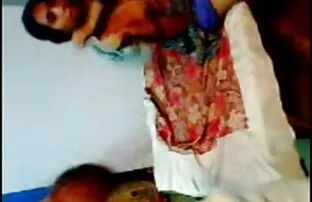 सुनहरे बालों वाली किशोर बेवकूफ बंद बीपी सेक्सी पिक्चर भेजो भाई
