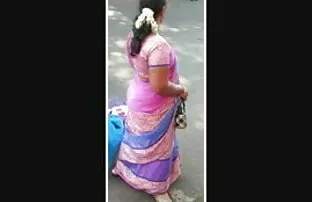 गर्म किशोरों उसके ब्लू सेक्सी बीपी पिक्चर कपड़े स्ट्रिप्स और