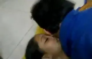 सींग का बना गर्म किशोरों डिक सेक्सी फिल्म बीपी हिंदी में बेकार है और सह में कवर हो जाता है
